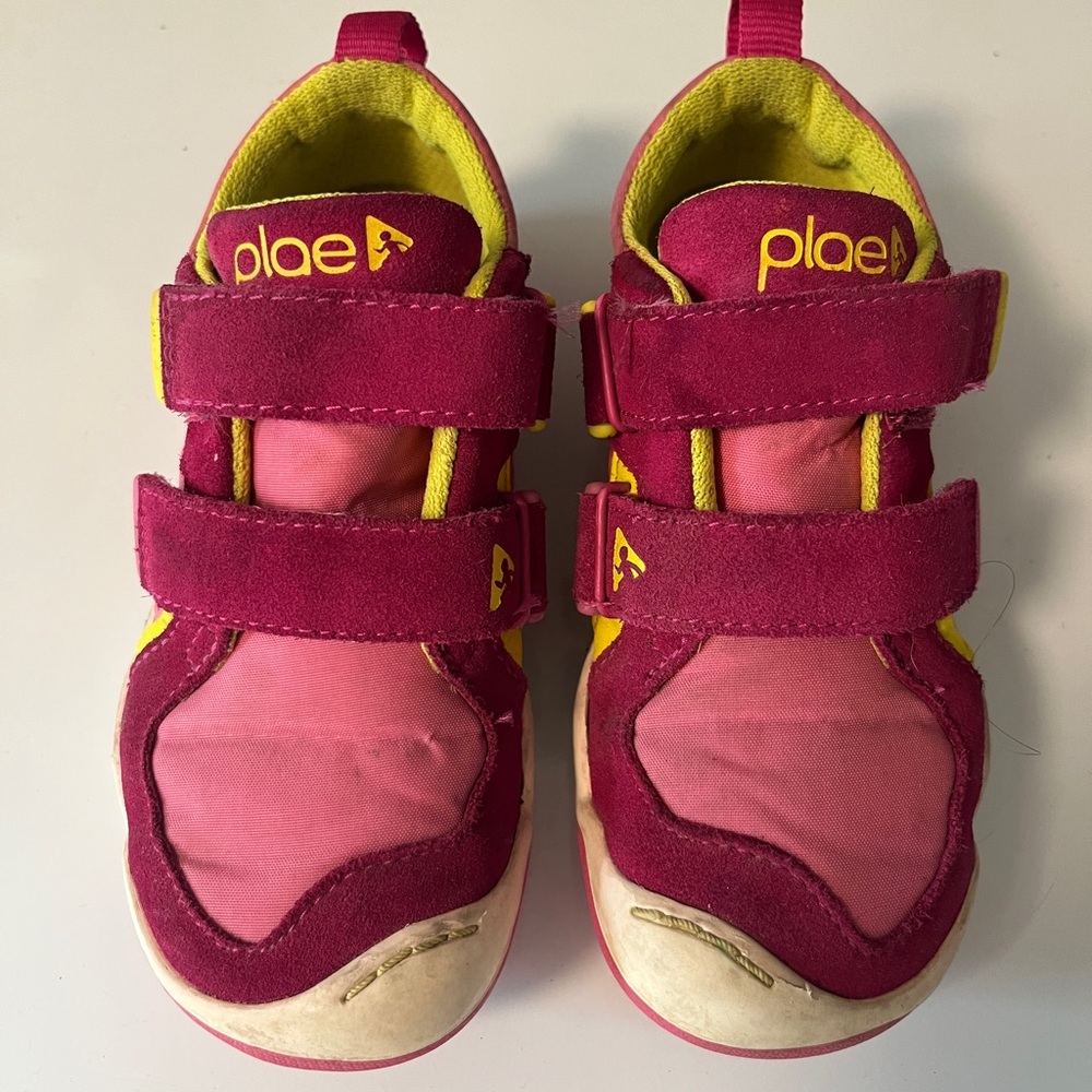 Plae TY Size 11